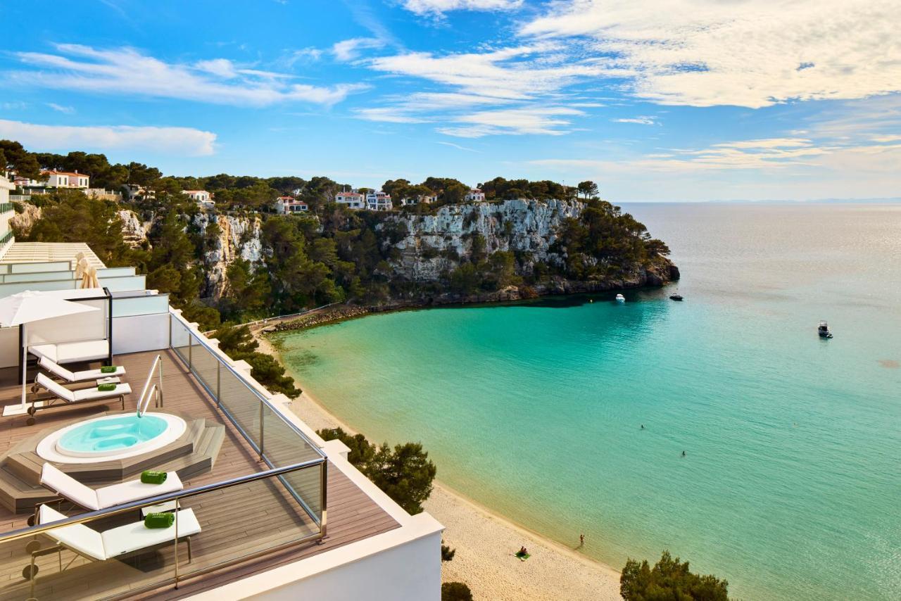 Hotel Meliá Cala Galdana Esterno foto View of Cala Galdana