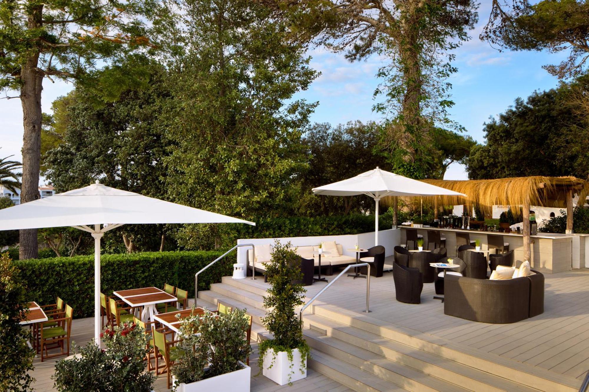Hotel Meliá Cala Galdana Esterno foto The Terrace