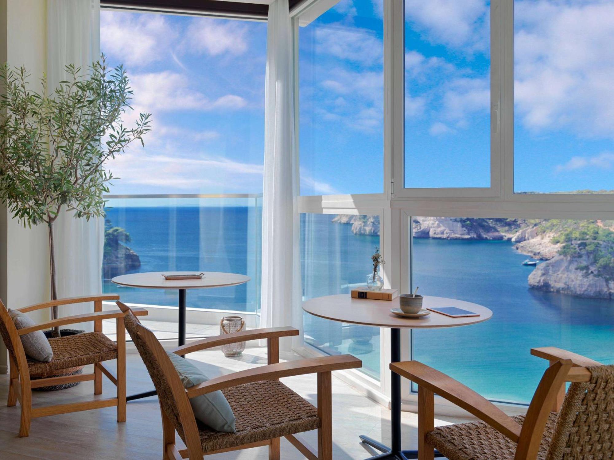 Hotel Meliá Cala Galdana Esterno foto View from the hotel